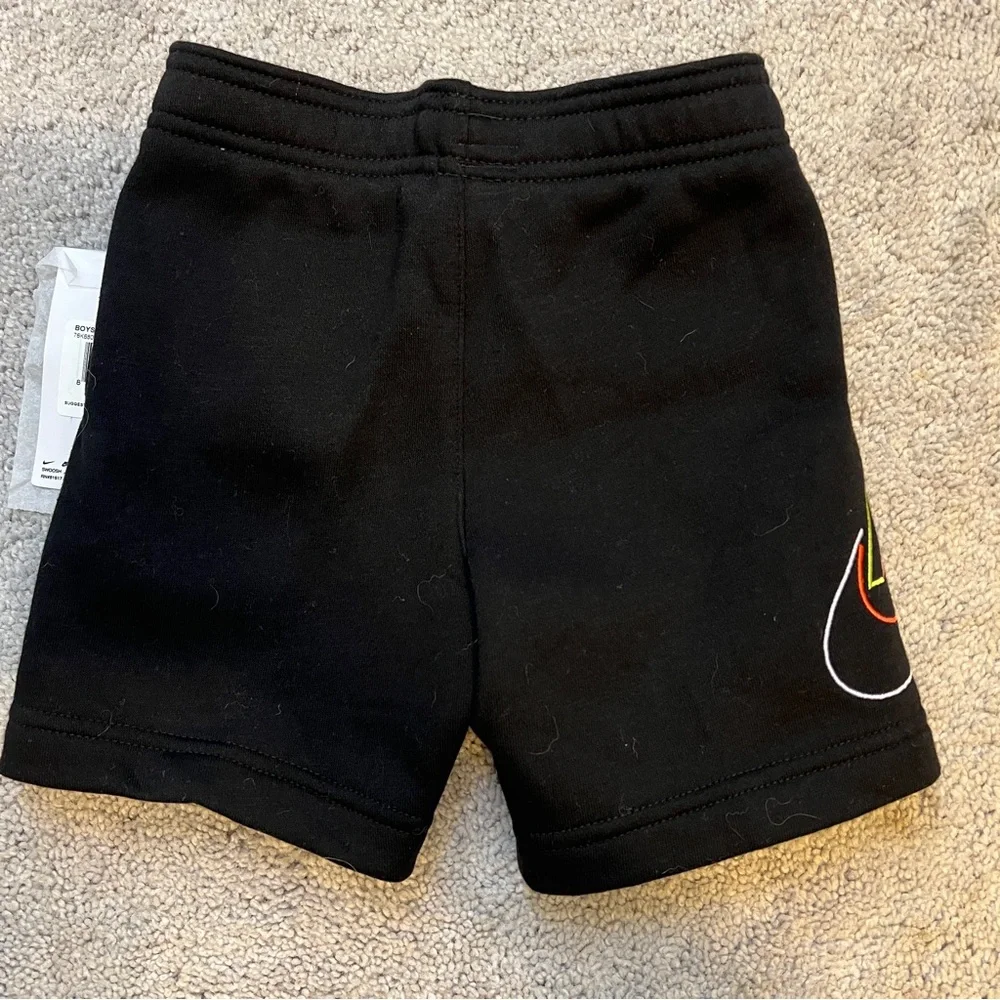 NEW Nike shorts size 3T - Picture 3 of 7